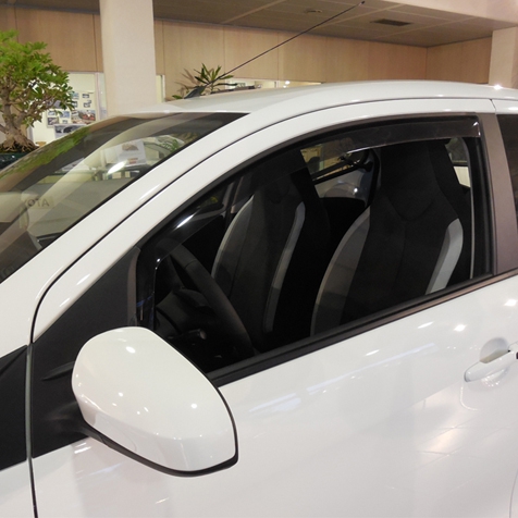 Deflettori anteriori fissaggio standard