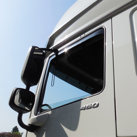 Deflettori anteriori fissaggio standard