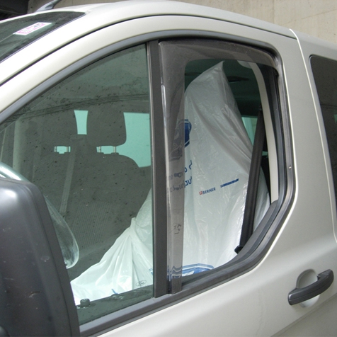 Deflettori anteriori fissaggio standard