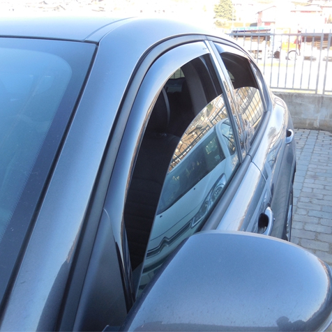 Deflettori anteriori fissaggio standard