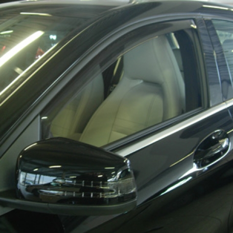 Deflettori anteriori fissaggio standard