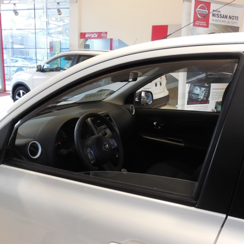 Deflettori anteriori fissaggio standard